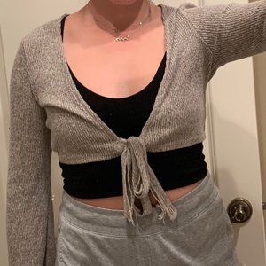 grey longsleeve wrap top